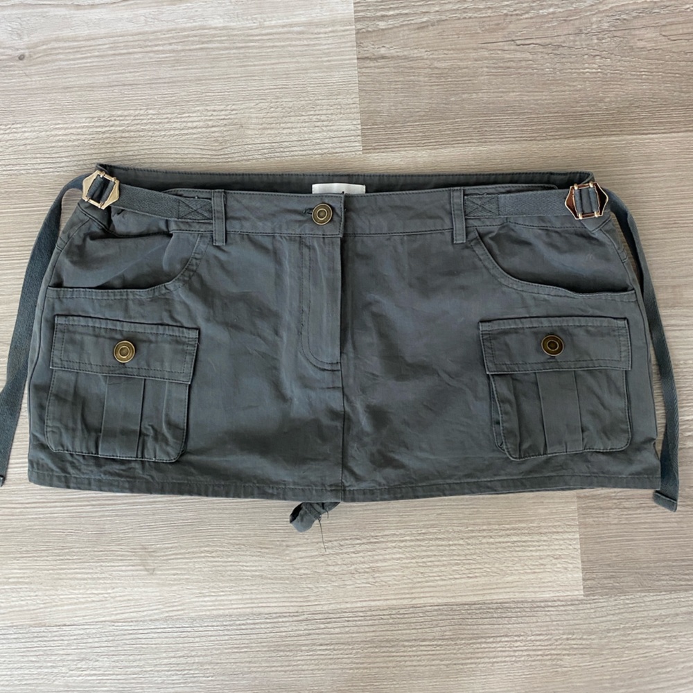 Superdown Muted Army Green Cargo Skort
